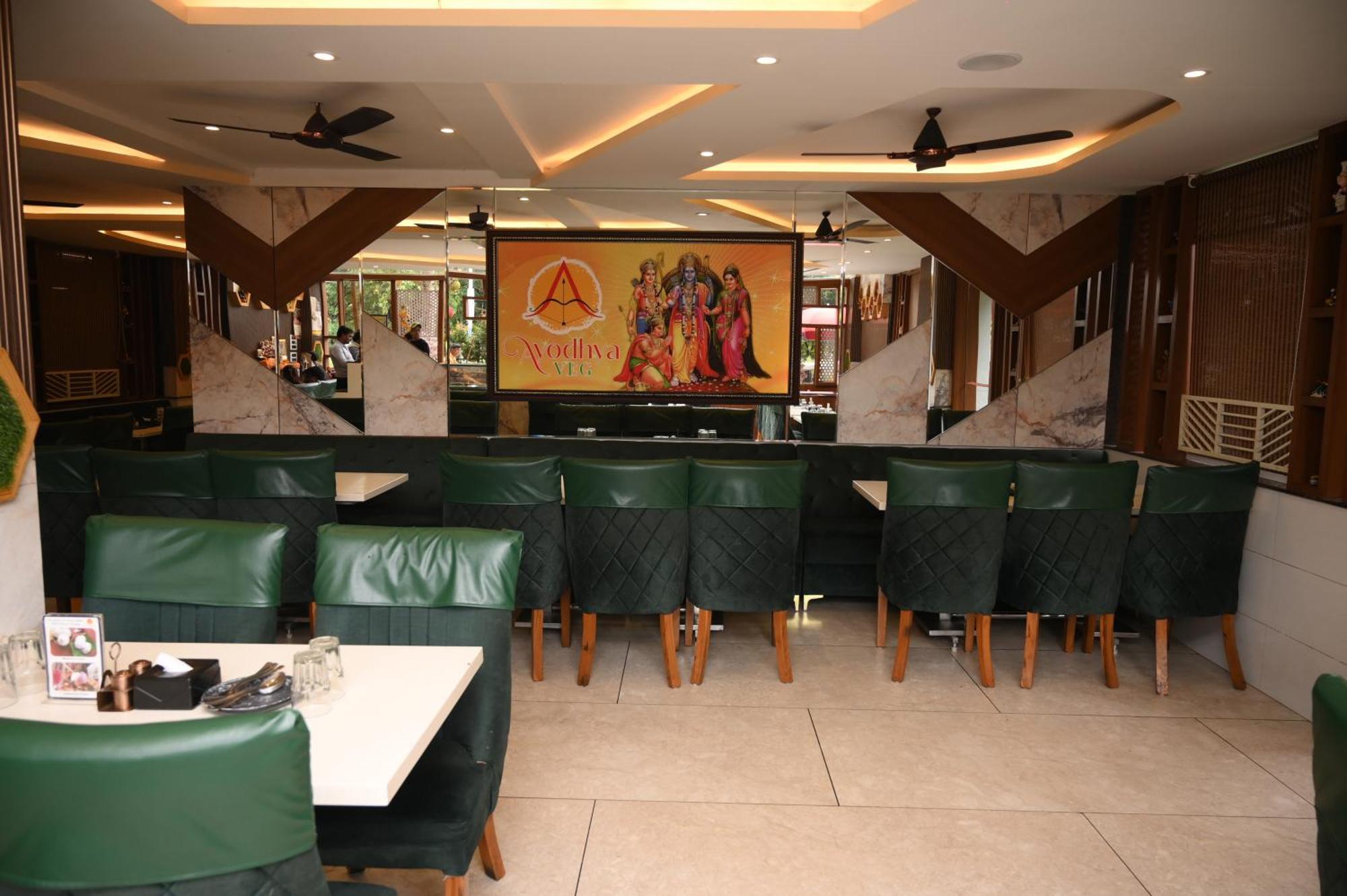 Lemon Wood Hotel Pune