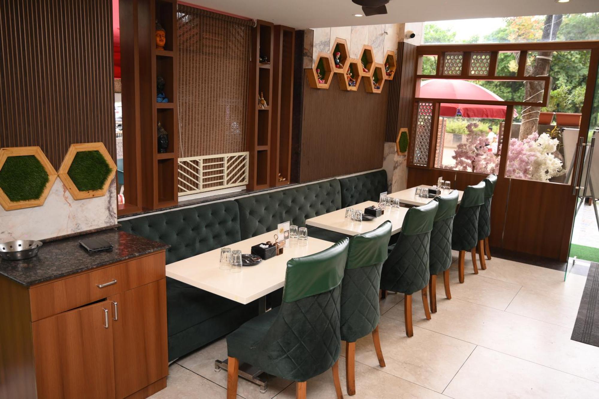 Hotel Lemon Wood