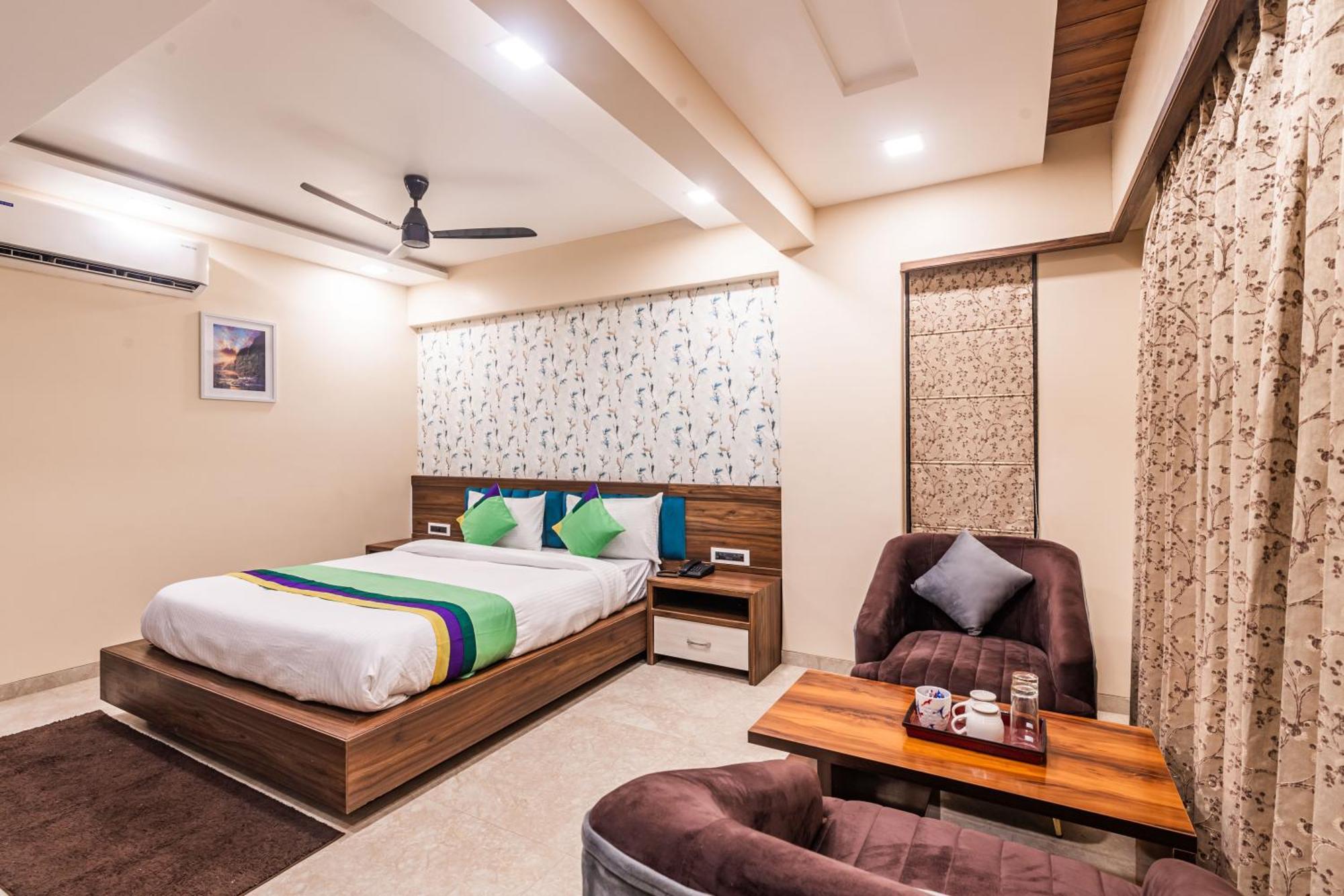 Lemon Wood Hotel Pune