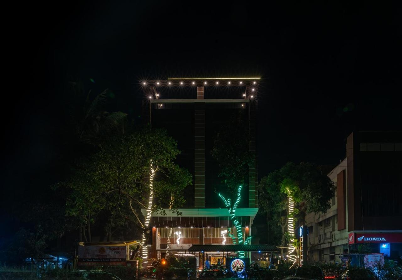 Lemon Wood Hotel *